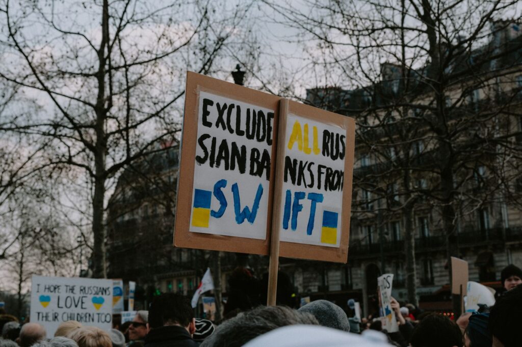 lift sanctions on Russia